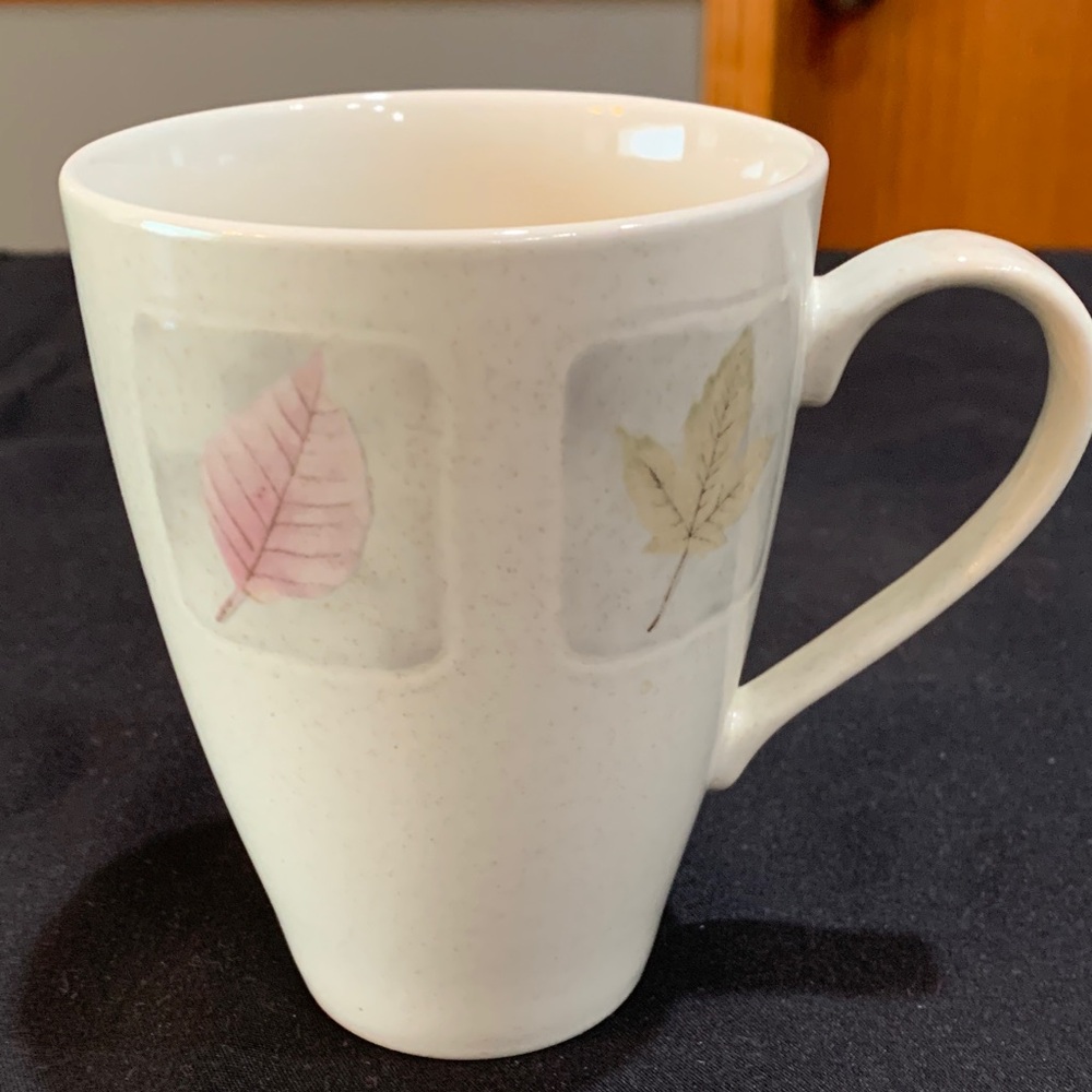 Mikasa Woodland High Fire Leaf Motif Mugs. Single Mug only.